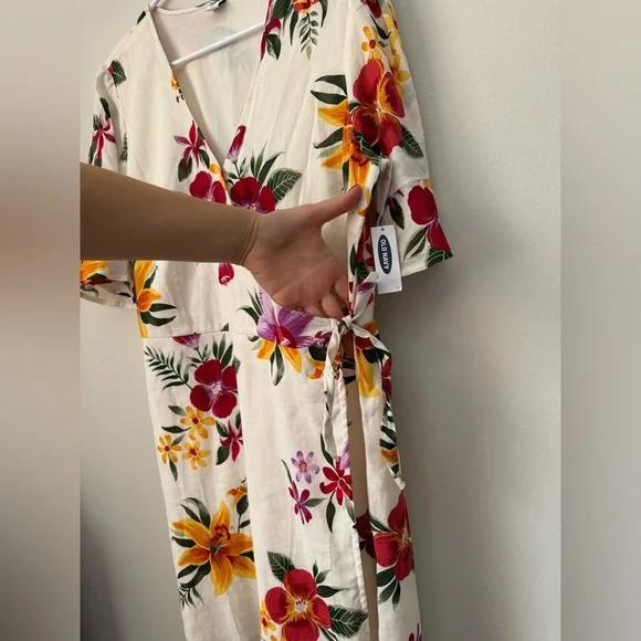 Waist-Difined Bell-Sleeve Faux-Wrap Dress for Women, white floral, Size L - Picture 6 of 12